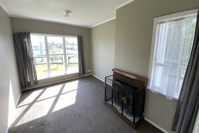 Photo of property in 33 River Road, Masterton, 5810