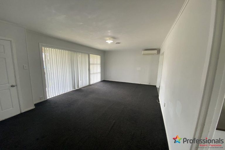 Photo of property in 9 Malmo Place, Manurewa, Auckland, 2102