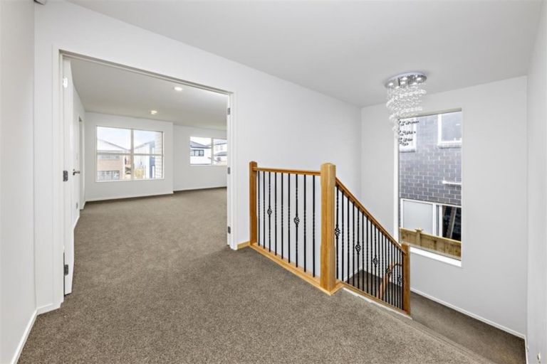 Photo of property in 37 Tinaku Road, Flat Bush, Auckland, 2019