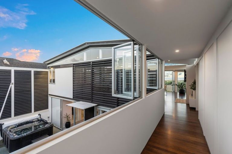 Photo of property in 4 Lagoon Way, Omaha, 0986