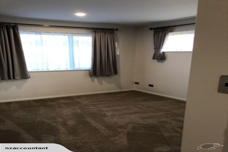 Photo of property in 24 Pikao Place, East Tamaki, Auckland, 2016