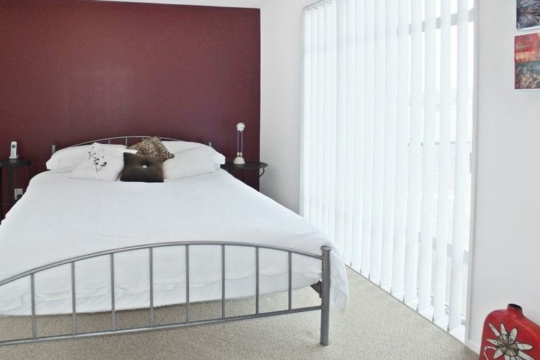 Photo of property in 9 Trafalgar Street, Foxton Beach, Foxton, 4815