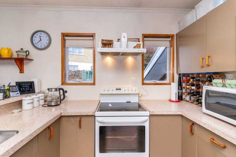 Photo of property in 22 Elwyn Crescent, Green Island, Dunedin, 9018