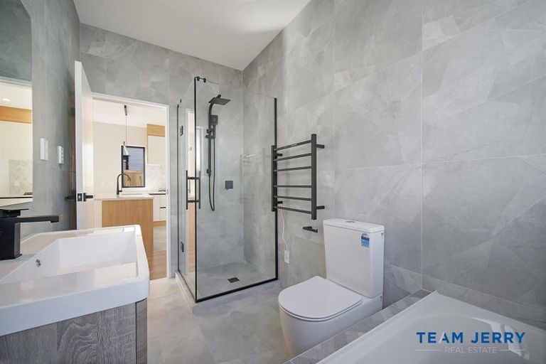 Photo of property in 27 Huringa Road, Karaka, Papakura, 2113