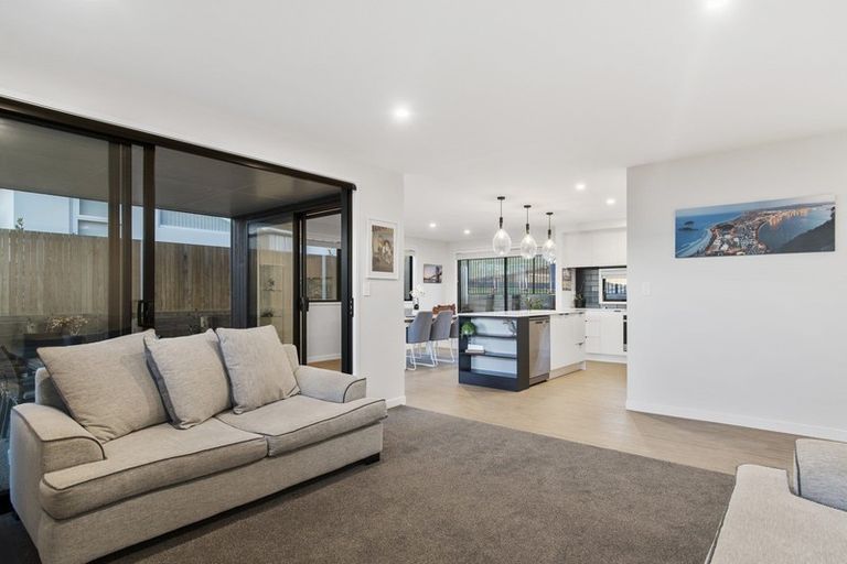 Photo of property in 80 Whakaturou Crescent, Pyes Pa, Tauranga, 3112