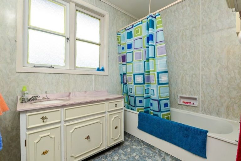 Photo of property in 11 Normandy Avenue, Melville, Hamilton, 3206