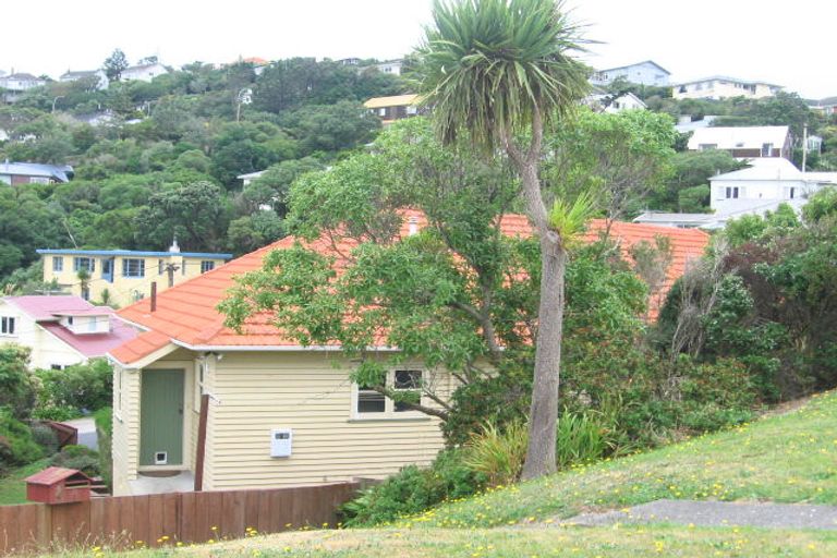 Photo of property in 2 Perth Street, Ngaio, Wellington, 6035