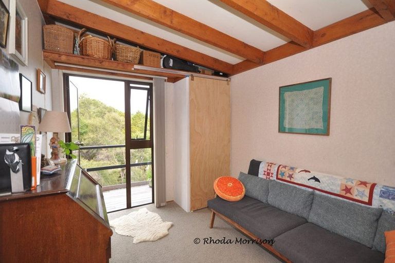 Photo of property in 43 Pahi Road, Paparoa, 0571