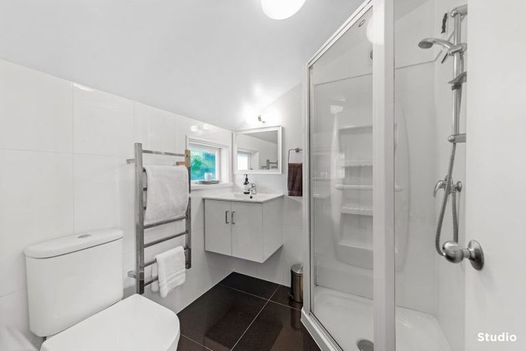 Photo of property in 33 Pencarrow Avenue, Epsom, Auckland, 1023
