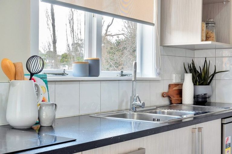 Photo of property in 64 Hillside Road, Papatoetoe, Auckland, 2025