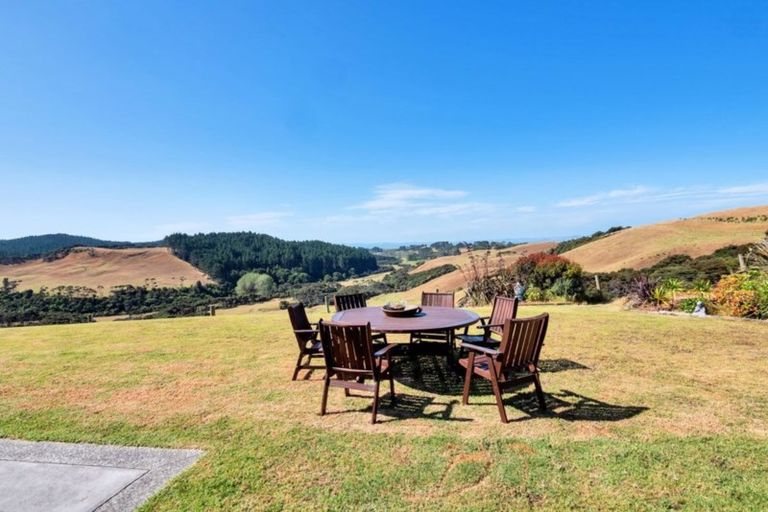 Photo of property in 138a Webber Road, South Head, Helensville, 0874