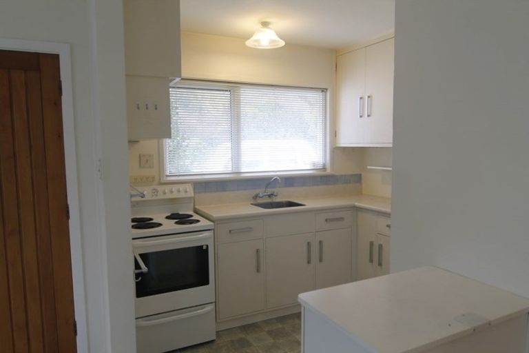 Photo of property in 16b Cashmere Road, Cashmere, Christchurch, 8022