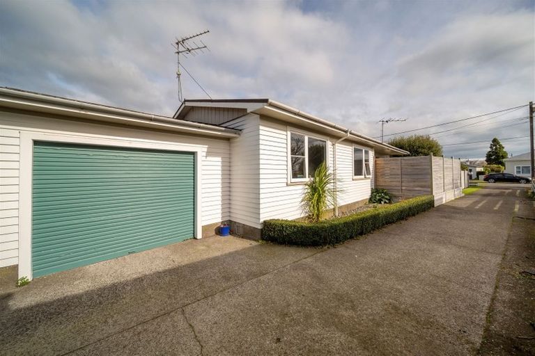 Photo of property in 8 Morrissey Street, Hawera, 4610