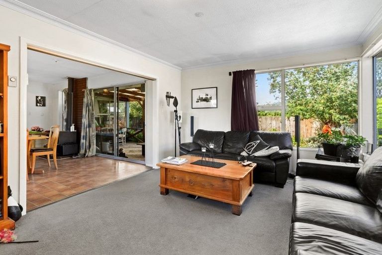 Photo of property in 16 Lacy Gate Place, Woodend, 7610