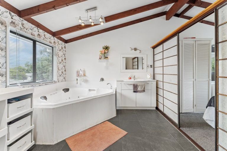 Photo of property in 3 Dennis Grove, Paraparaumu Beach, Paraparaumu, 5032