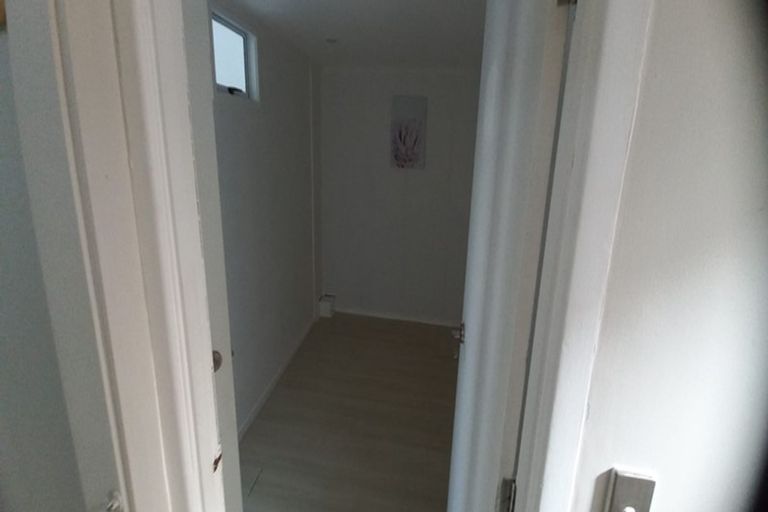 Photo of property in 82a Mokoia Road, Birkenhead, Auckland, 0626