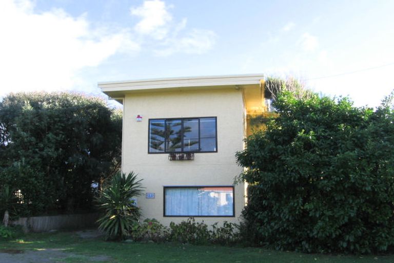 Photo of property in 13 Ngapaki Street, Waikanae Beach, Waikanae, 5036