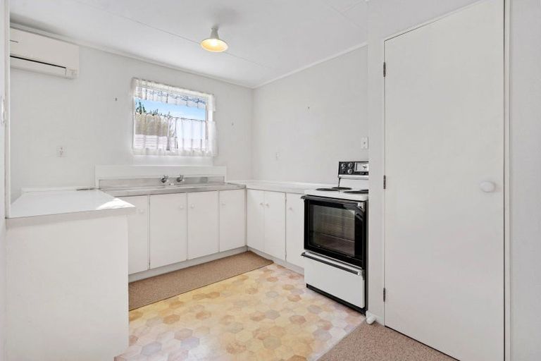 Photo of property in 25a Kuparu Place, Ruakaka, 0116