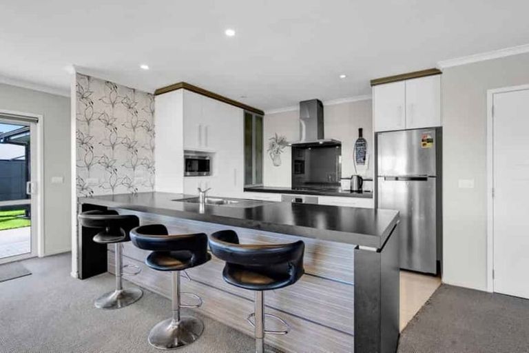 Photo of property in 112 Wills Road, Bell Block, New Plymouth, 4312