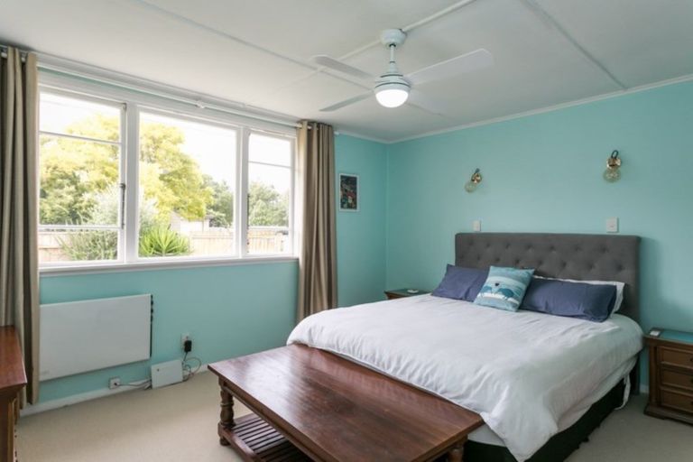 Photo of property in 2 Seddon Crescent, Marewa, Napier, 4110