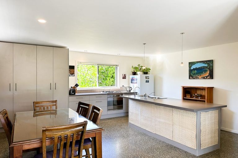 Photo of property in 36 Nyhane Drive, Ligar Bay, Takaka, 7183