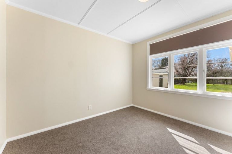 Photo of property in 30 Tararua Street, Pahiatua, 4910