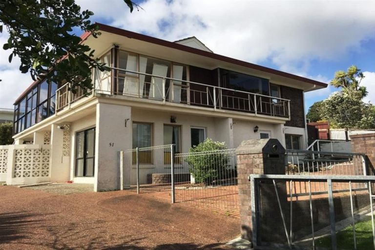 Photo of property in 51 Roys Road, Weymouth, Auckland, 2103