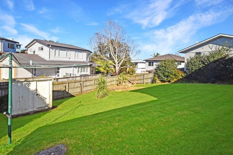 Photo of property in 12 Price Crescent, Mount Wellington, Auckland, 1060