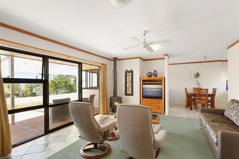 Photo of property in 16c Marsden Point Road, Ruakaka, 0116