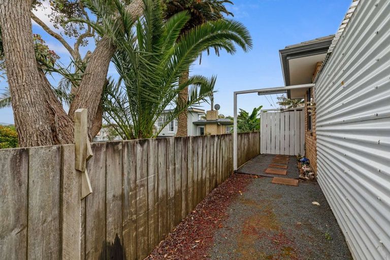 Photo of property in 96a Onerahi Road, Onerahi, Whangarei, 0110