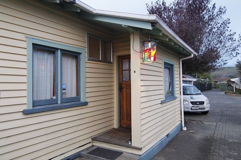 Photo of property in 2/12 Croydon Street, Sydenham, Christchurch, 8023