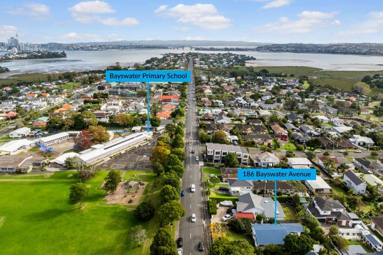 Photo of property in 186 Bayswater Avenue, Bayswater, Auckland, 0622