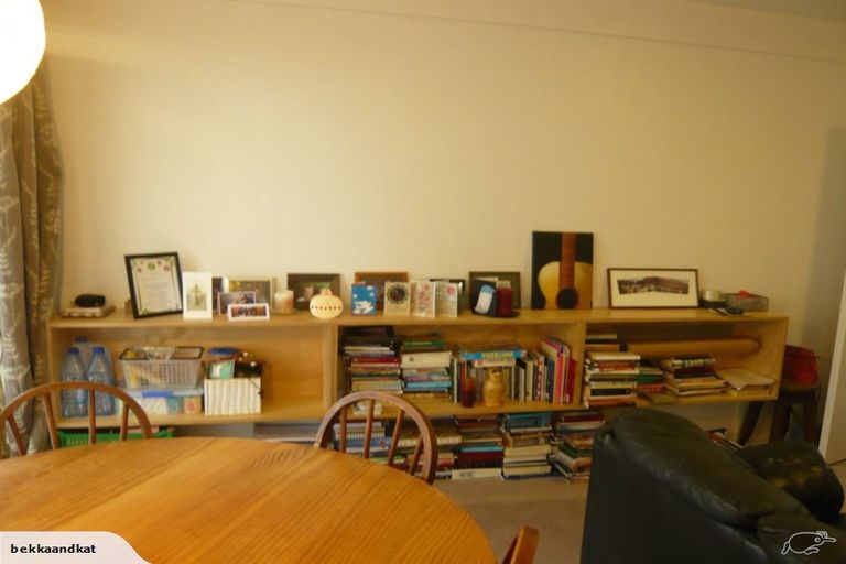Photo of property in 5 Finnimore Terrace, Vogeltown, Wellington, 6021