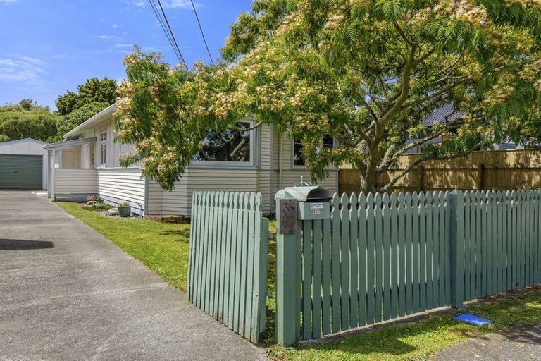 Photo of property in 35 Murray Street, Wallaceville, Upper Hutt, 5018