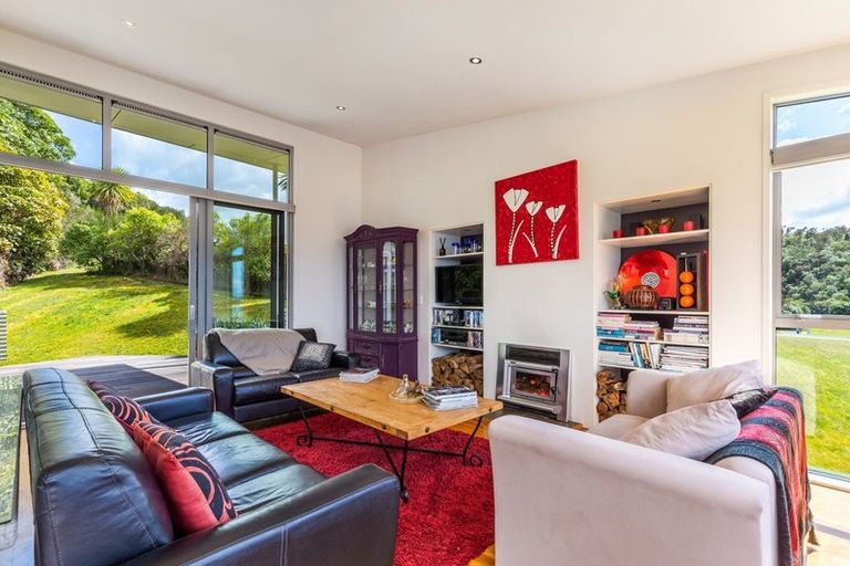 Photo of property in 14 Piripi Place, Kuratau, Turangi, 3381