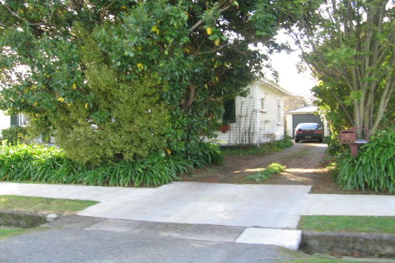 Photo of property in 10 Poole Street, Feilding, 4702