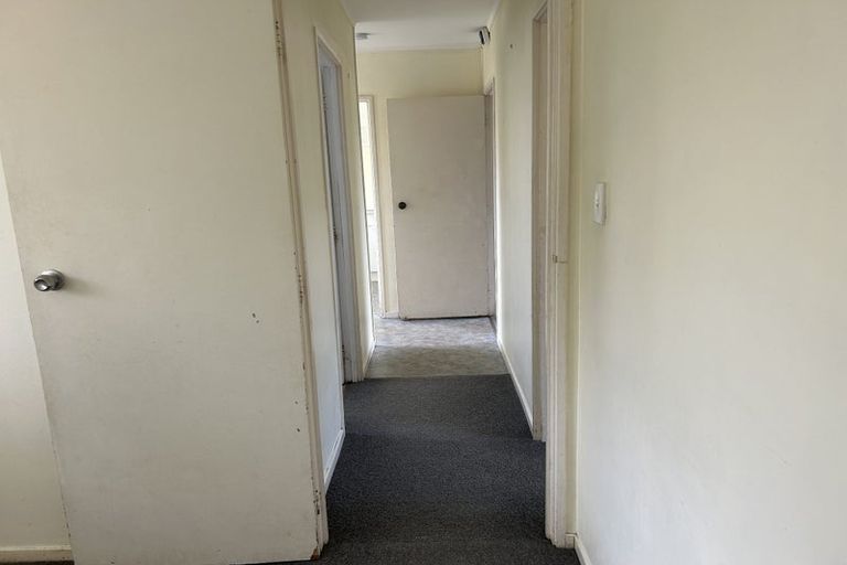 Photo of property in 3/81 Seabrook Avenue, New Lynn, Auckland, 0600