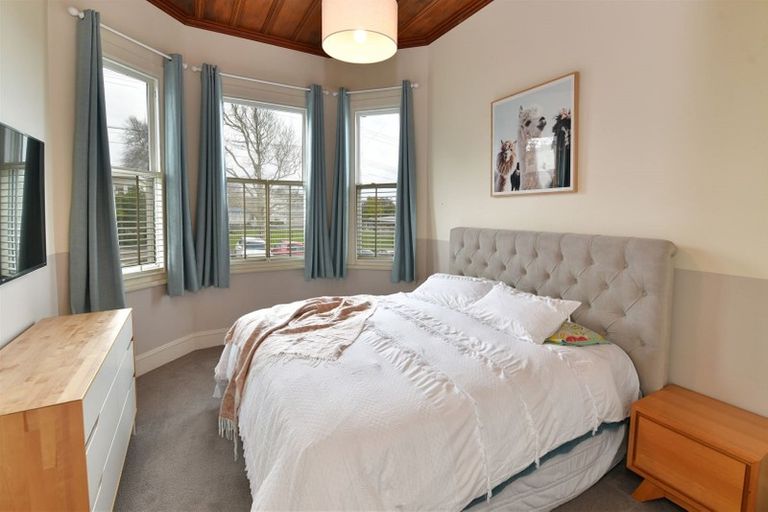 Photo of property in 28 Rata Street, Helensville, 0800