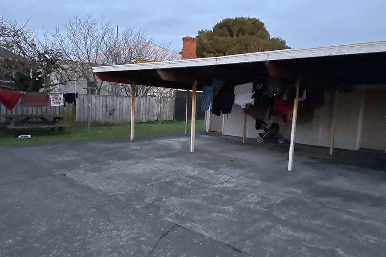 Photo of property in 4/297 Ruahine Street, Terrace End, Palmerston North, 4410