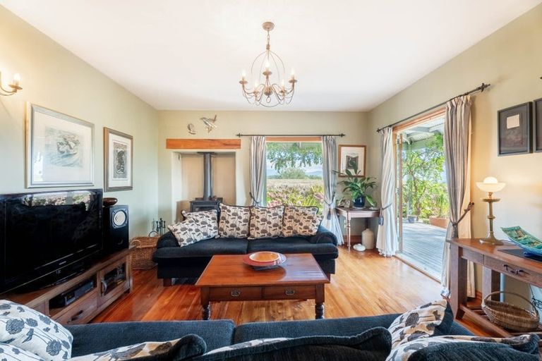 Photo of property in 44 Mamaku Road, Tasman, Upper Moutere, 7173