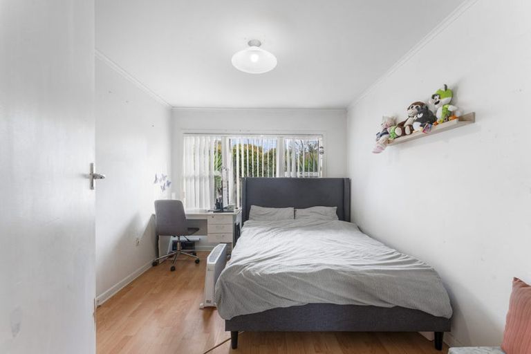 Photo of property in 21 Tawa Crescent, Manurewa, Auckland, 2102