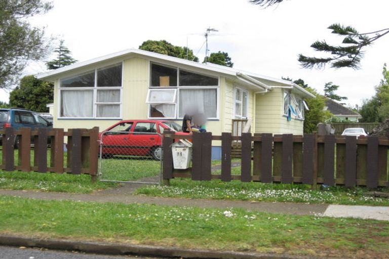 Photo of property in 19 Windmill Road, Pukekohe, 2120