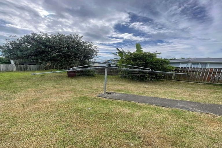 Photo of property in 6a Maitland Place, Favona, Auckland, 2024