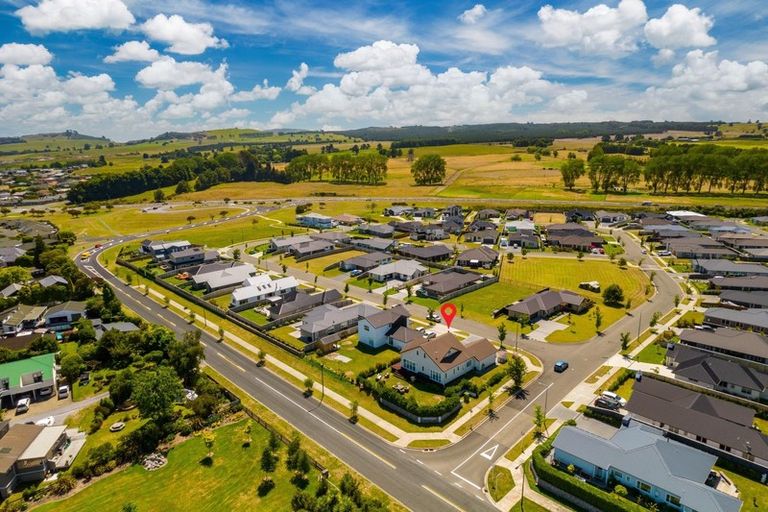 Photo of property in 84 Huka Heights Drive, Rangatira Park, Taupo, 3330