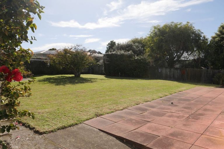 Photo of property in 95 Golf Road, Paraparaumu Beach, Paraparaumu, 5032