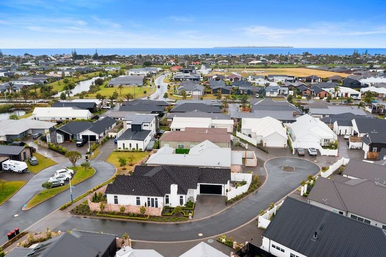 Photo of property in 5 Mollisia Lane, Papamoa Beach, Papamoa, 3118