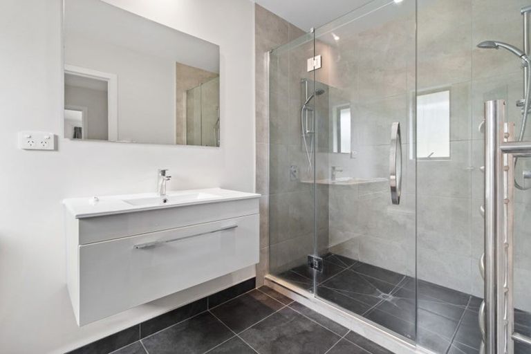 Photo of property in 30 Keston Crescent, Flagstaff, Hamilton, 3210