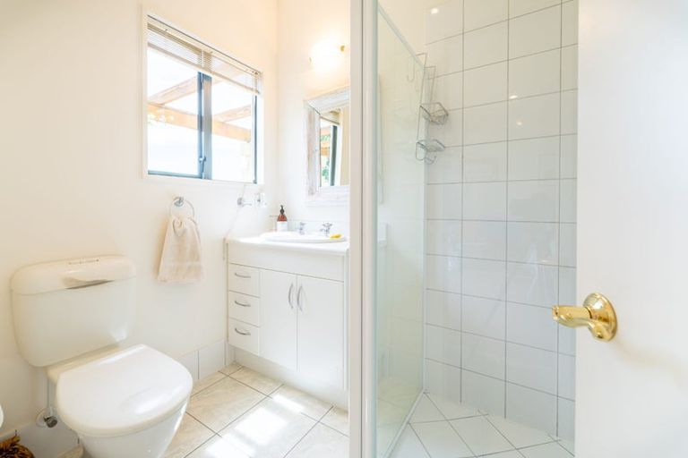 Photo of property in 32 Gladstone Road, Hadlow, Timaru, 7974