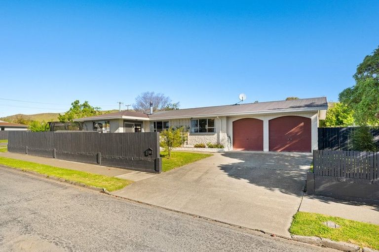 Photo of property in 38 Mckenzie Street, Witherlea, Blenheim, 7201