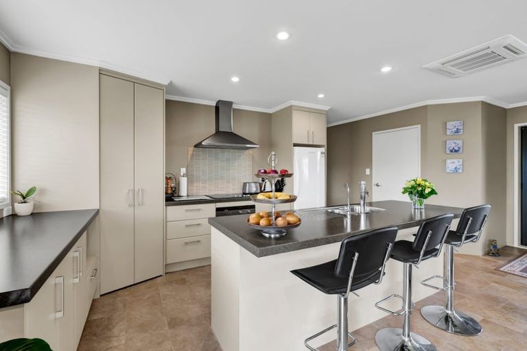 Photo of property in 20 Estate Grove, Inglewood, 4330